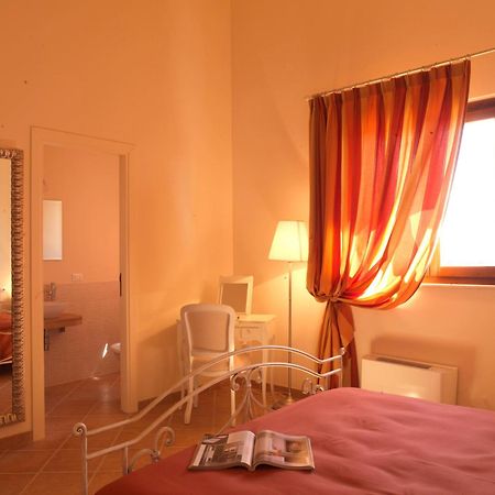 Contado San Lorenzo B&B And Wine Castilenti Zewnętrze zdjęcie